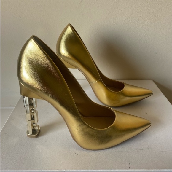 Katy Perry Suzzie Gold Pumps - Picture 5 of 10